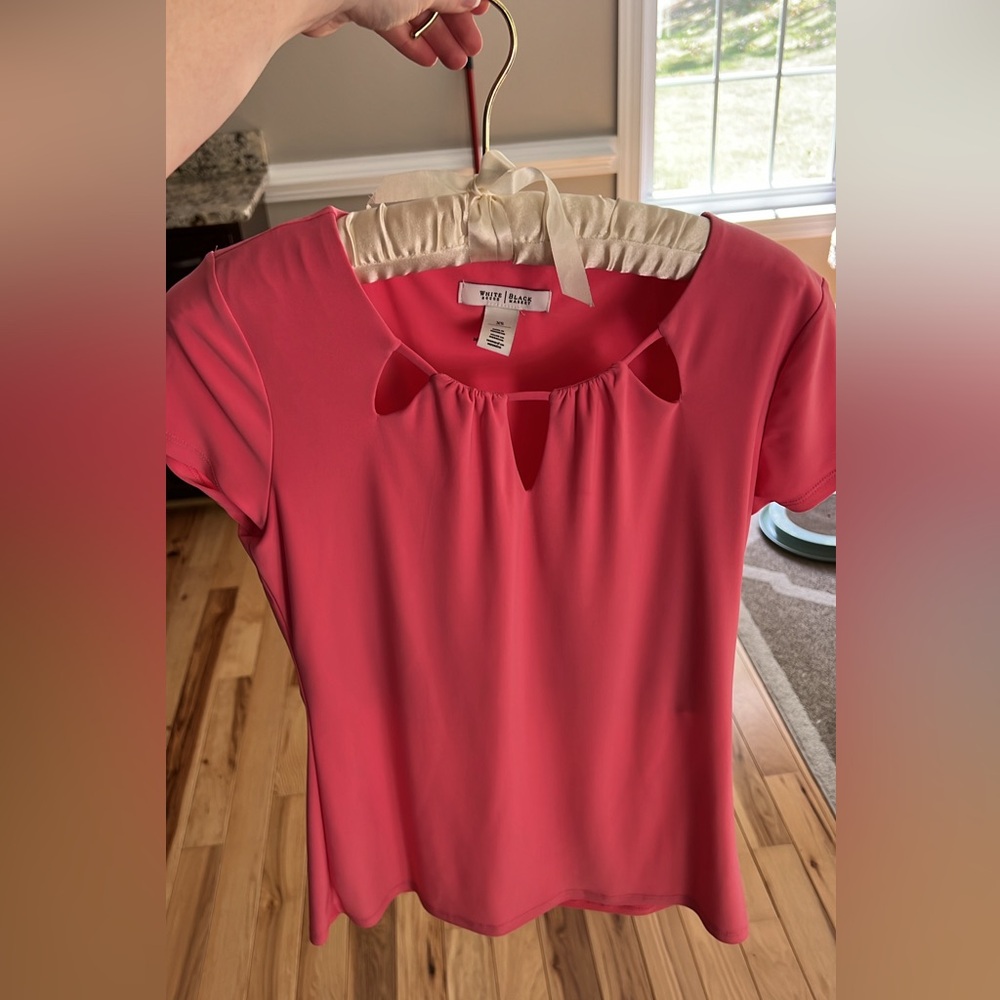 White House Black Market - Blouse - lightly worn.